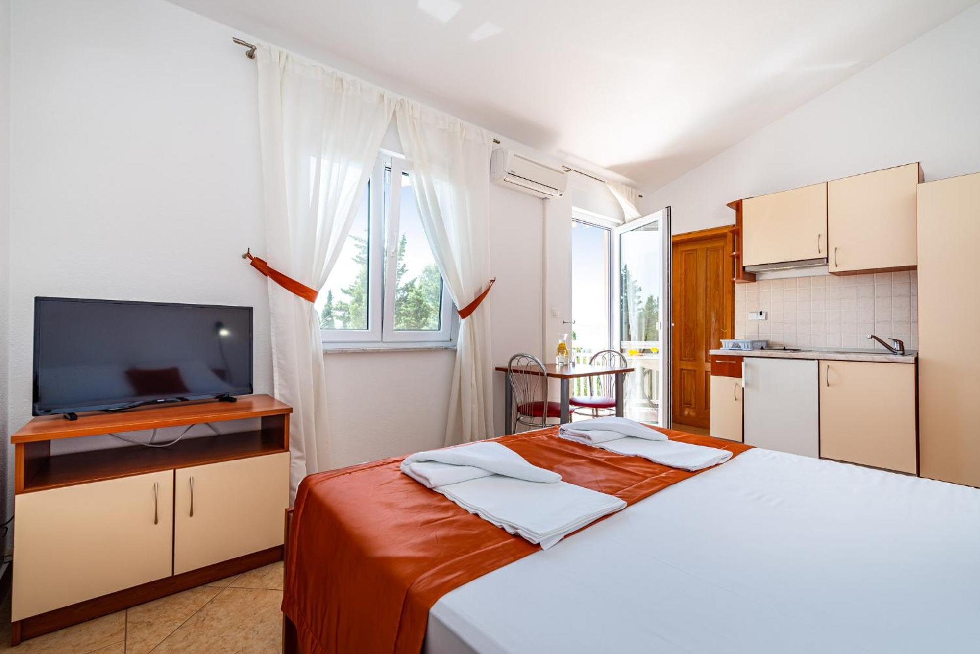 Apartments Prkacin 2 Starigrad Paklenica Buitenkant foto