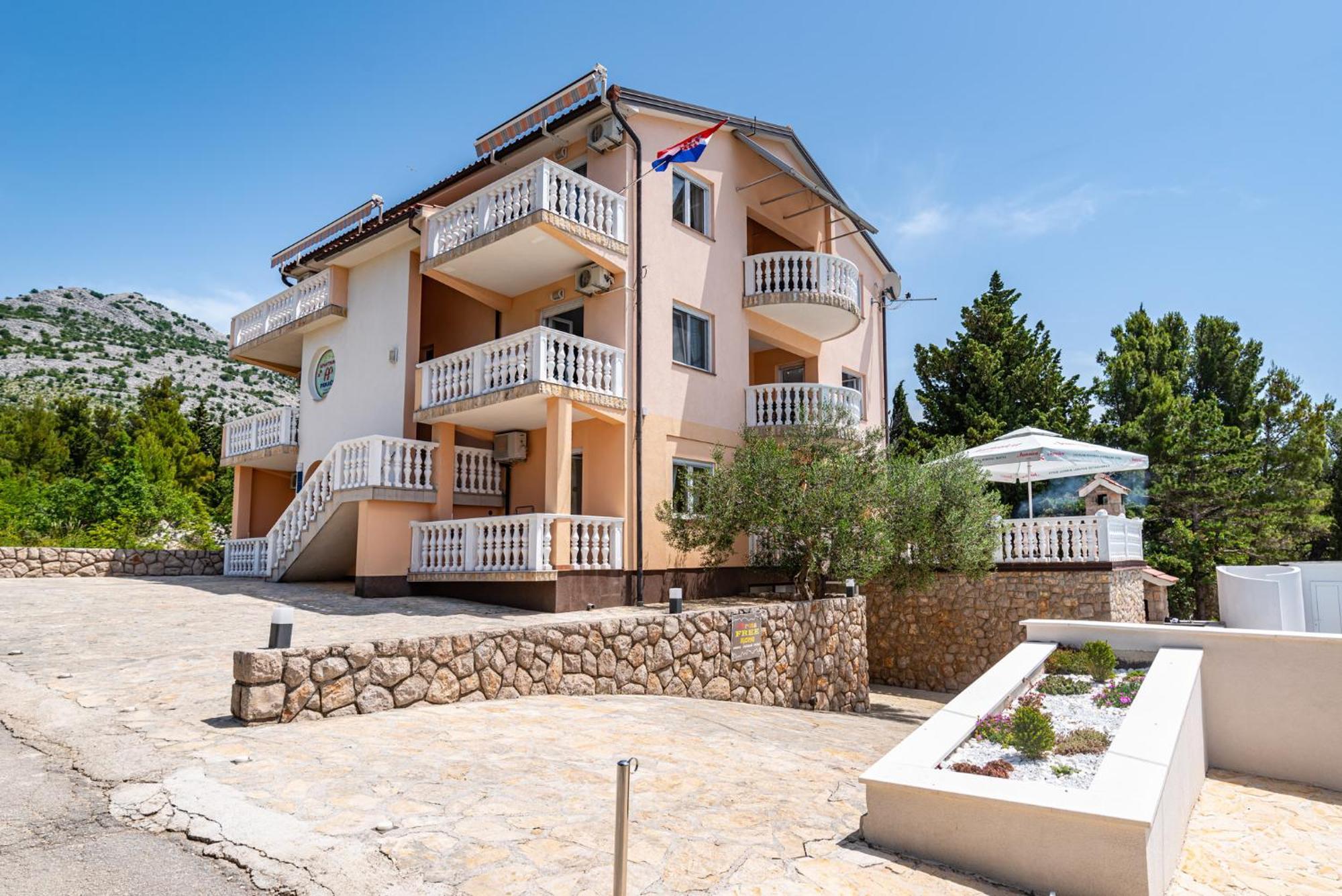 Apartments Prkacin 2 Starigrad Paklenica Buitenkant foto