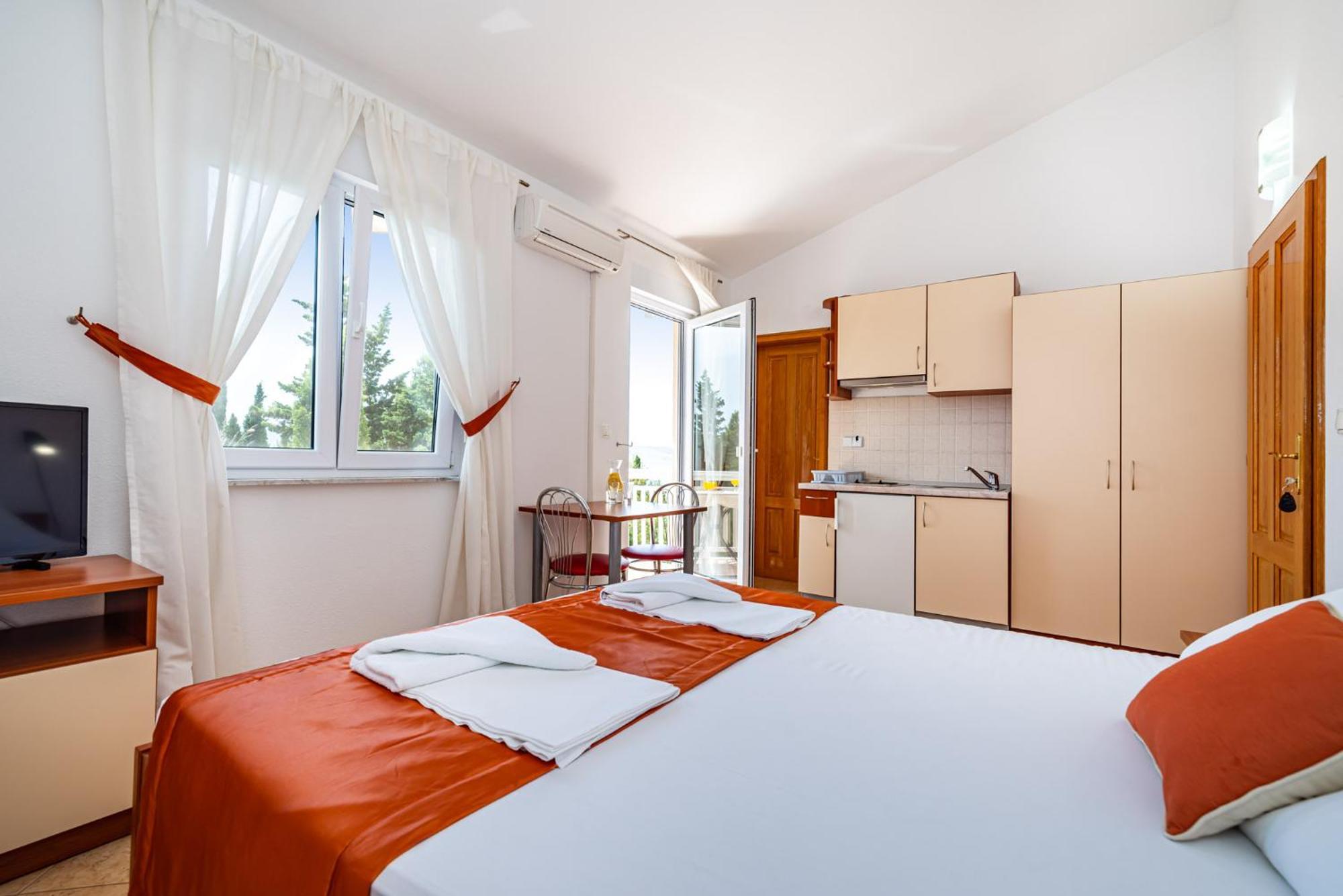 Apartments Prkacin 2 Starigrad Paklenica Buitenkant foto