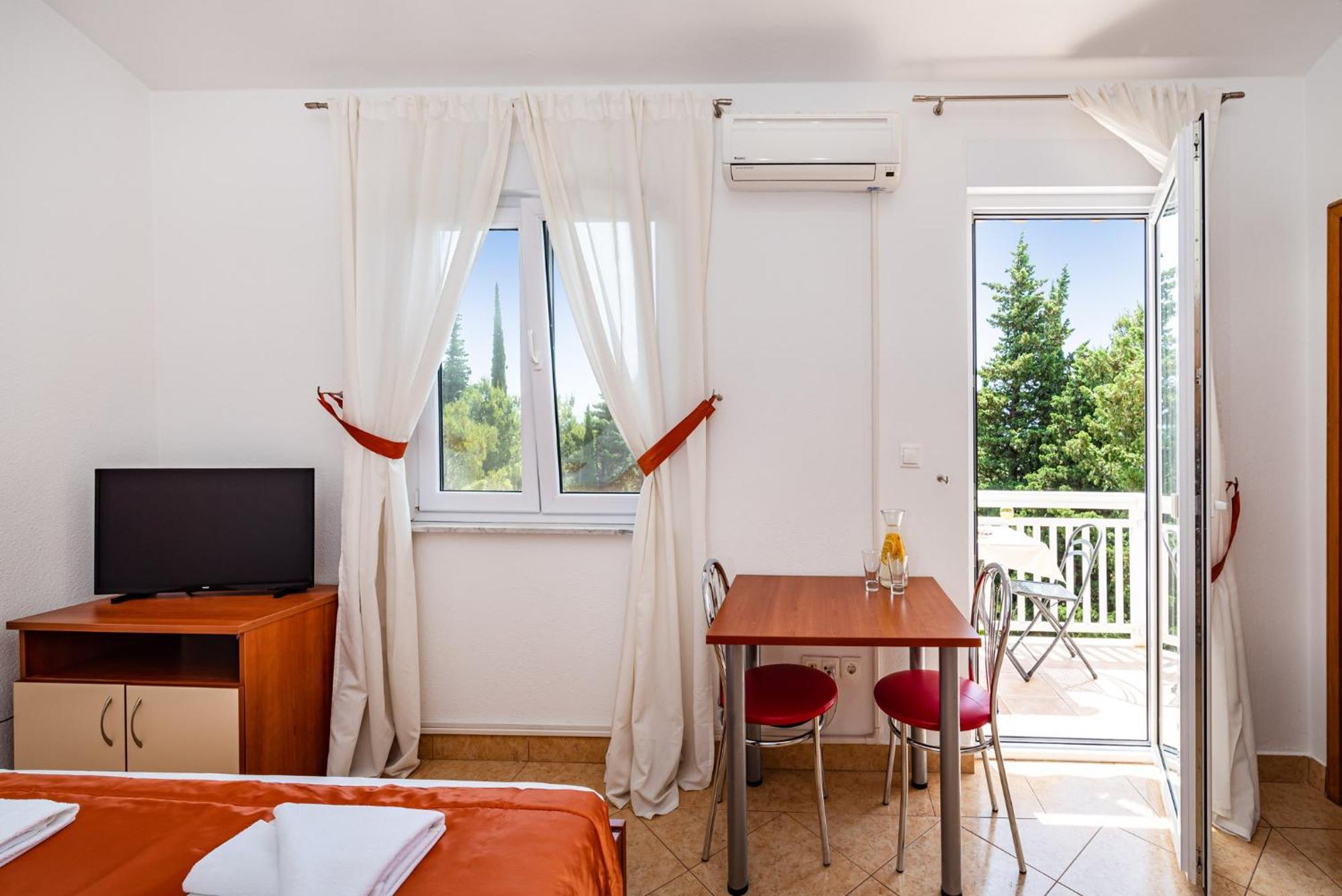 Apartments Prkacin 2 Starigrad Paklenica Buitenkant foto