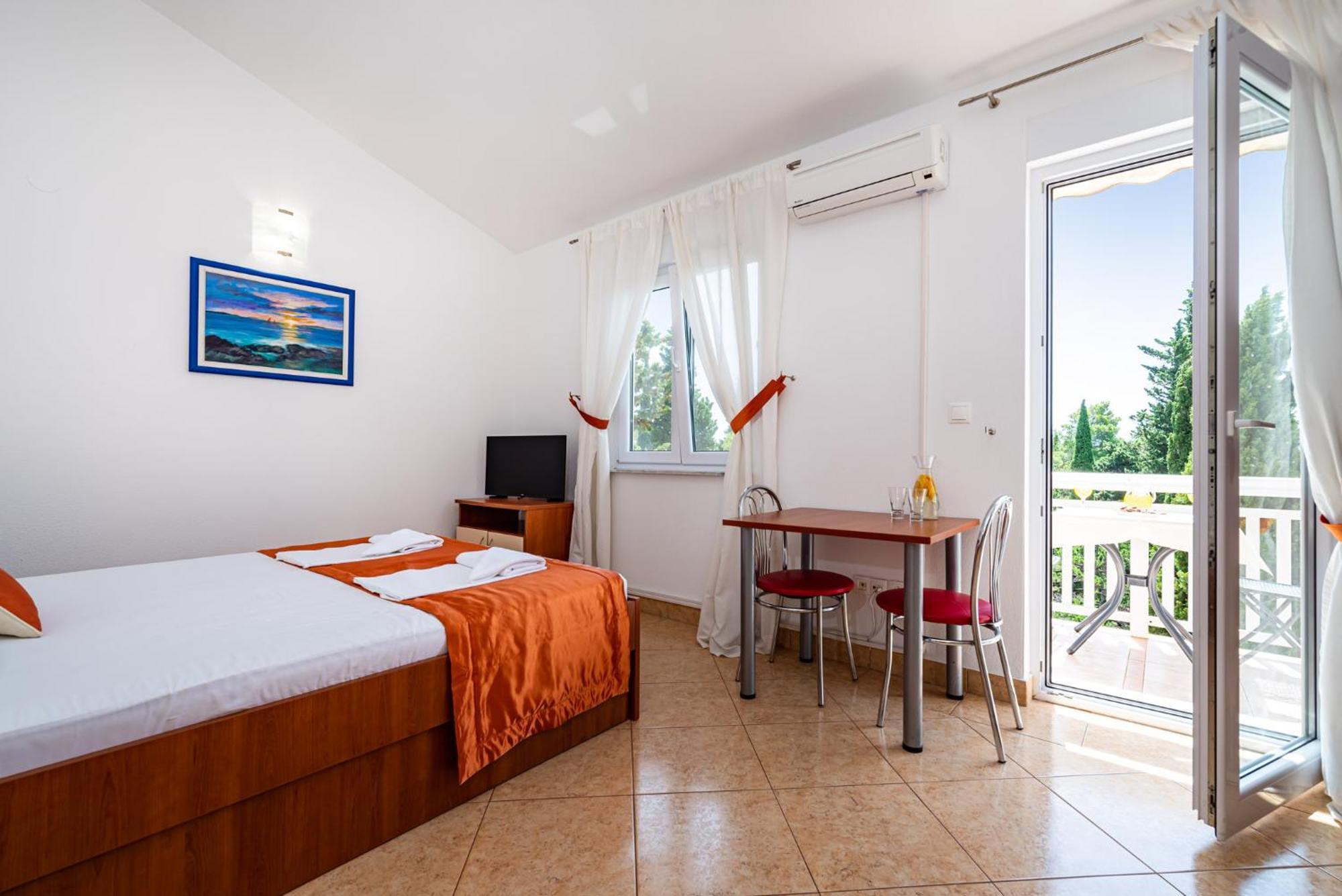 Apartments Prkacin 2 Starigrad Paklenica Buitenkant foto